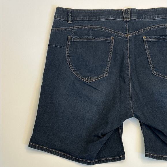Democracy Absolution Stretch Denim Shorts Women’s Size 18W Dark Wash Blue Casual - Picture 5 of 10
